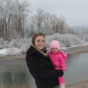 Meet your Posher, Hannah allyse